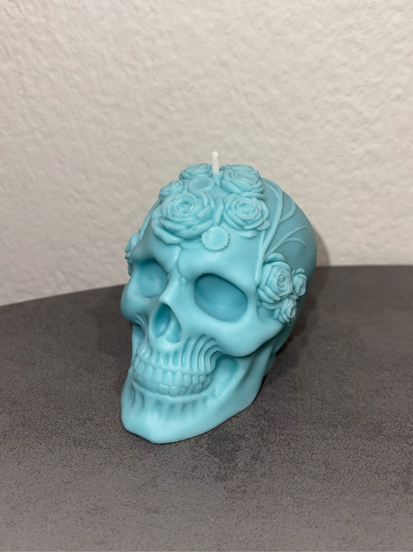 Totenkopf Kerze, handgegossen