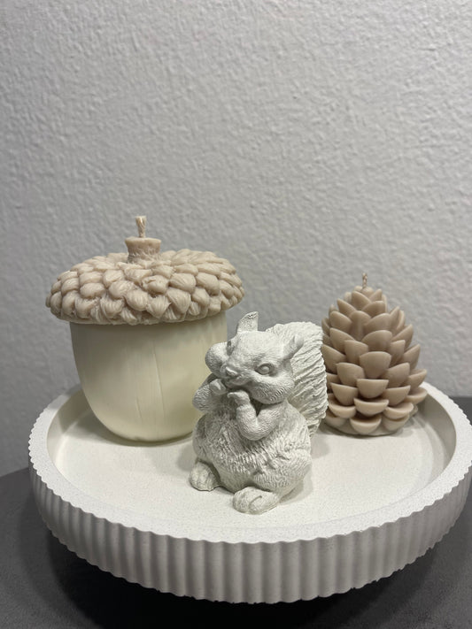 Alle, Herbstliches Deko-Set „Whispers of Fall“ – Handgemacht aus Beton & Wachs | In zarten Nude-Tönen