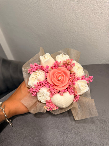 Personalisierter Kerzenstrauß aus Bio-Sojawachs – Handgemacht als Geschenk oder Dekostück