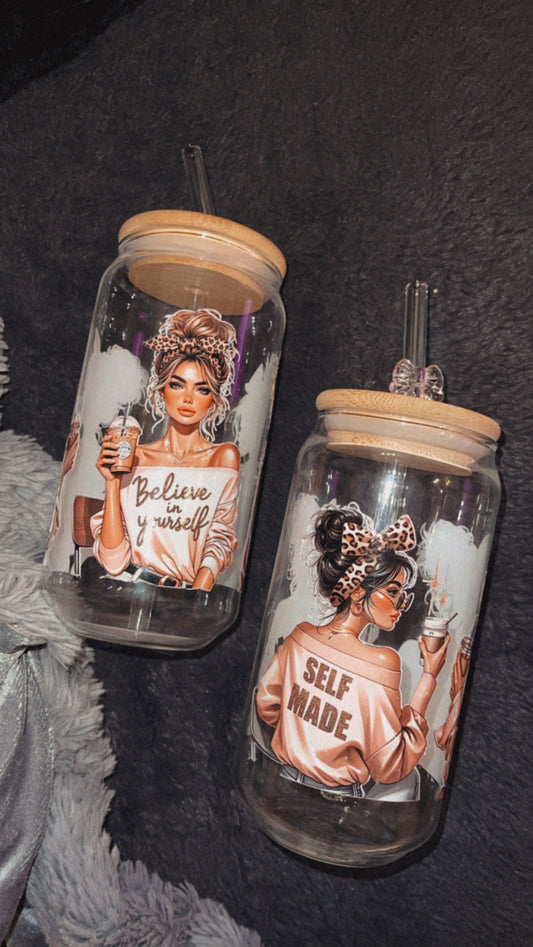 „Lady Cup“ Trinkbecher mit Deckel & Strohhalm aus Glas
