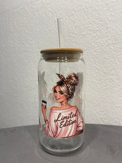„Lady Cup“ Trinkbecher mit Deckel & Strohhalm aus Glas