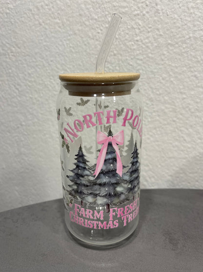 Nordpol Tanne Trinkbecher mit Deckel und Strohhalm aus Glas, Geschenkidee