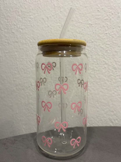 „Sweet Bow„ Trinkbecher mit Deckel & Strohhalm aus Glas 🎀